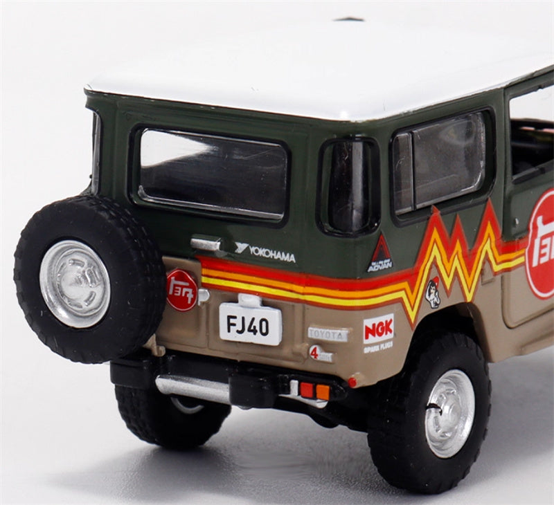 Rhino Model Toyota FJ40 Land Cruiser J40/LC40 Brown green dual splicing 1:64 Truck Pre-built Model view6