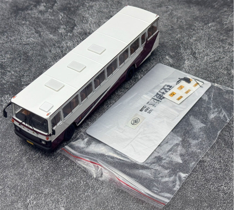 BUS FAN CLUB Dandong Huanghai DD6111CT City Bus 1:64 Bus Pre-built Model view7