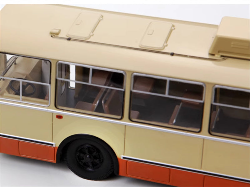 StartScaleModels Former Soviet Union/Russia ZIU 9 Trolley Bus Off white 1：43 Bus  Pre-built Model