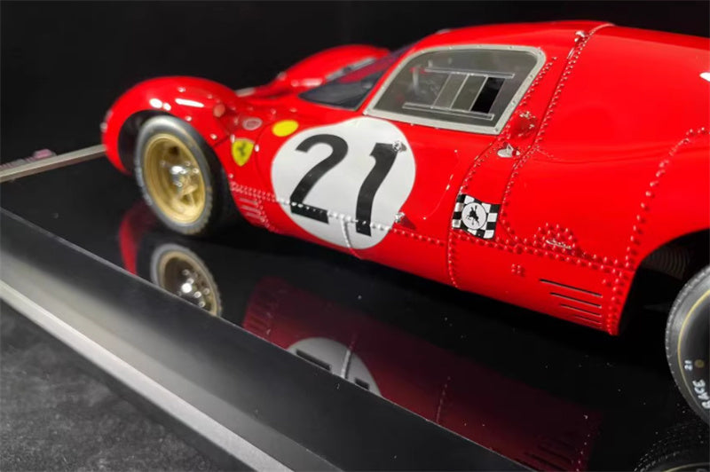 1:18 Ferrari 330p4 330 1967 red Amalgam Le Mans #21 Resin Car Model view7