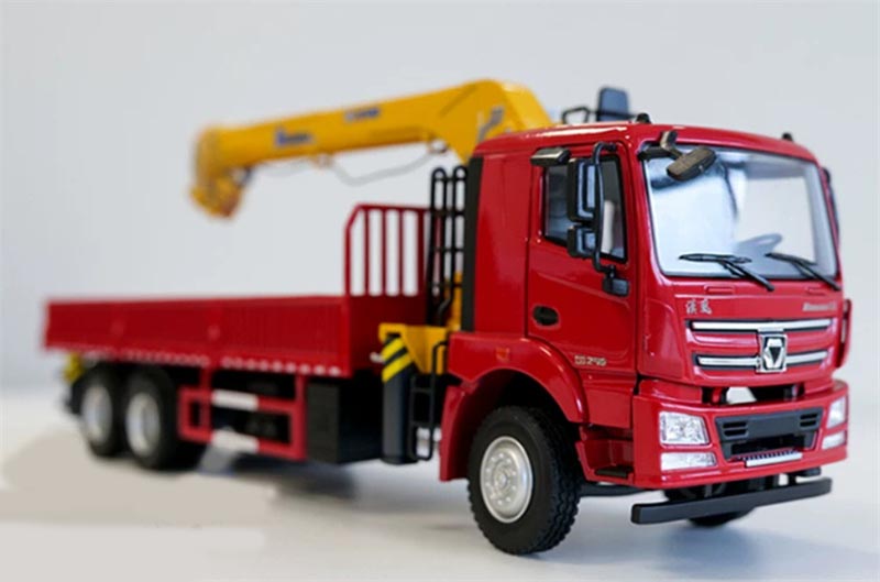 1:35   G SQS350-5 XCMG  Red/Yellow Diecast Model