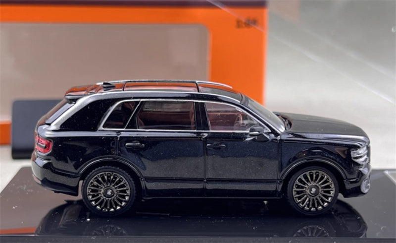 GCD Toyota Century 3rd Generation G70 SUV black left hand drive 1:64 Car Pre-built Model view3