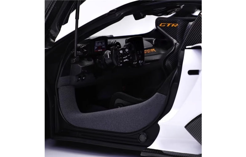 1:18 McLaren Senna GTR LCD White Diecast Model view2