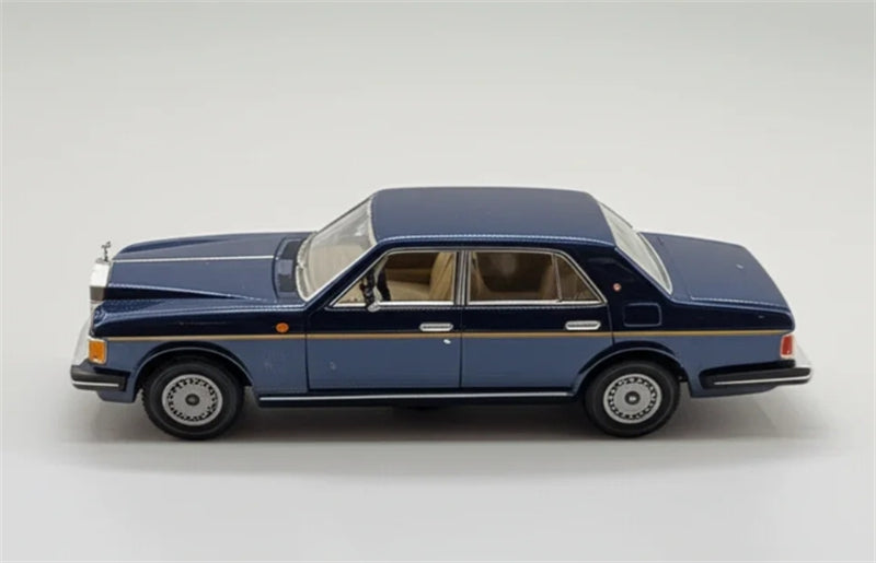 GFCC 1994 Rolls Royce Silver Spur III Dark Blue Gold waistline Limited Edition LHD 1:64 car Pre-built Model view4