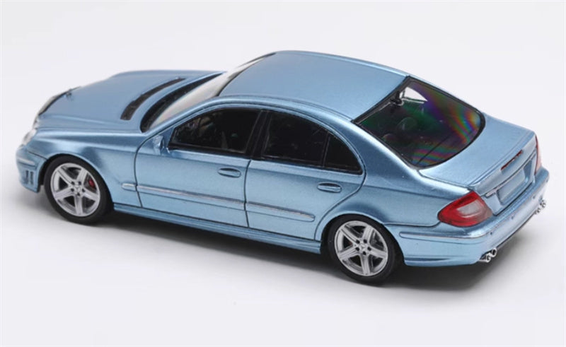KING MODEL Classic Four-Eyed Mercedes-Benz E63 AMG W211 ice blue Limited Edition 599PCS ONLY 1:64 Car Pre-built Model view4