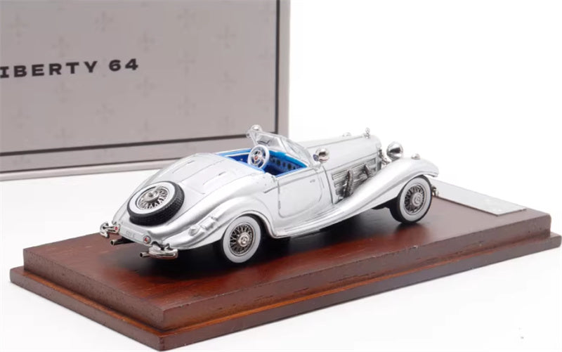 Liberty 64 Mercedes Benz 500K Classic Vintage Car silver - with top cover 1:64 Car Pre-built Airliner Model Display view4
