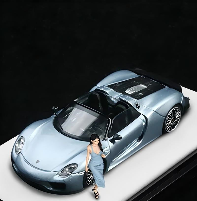 TimeMicro Porsche 918 Spyder Blue Silver w/ Doll Version Limited Edition 499PCS ONLY 1:64 car Pre-built Model view1