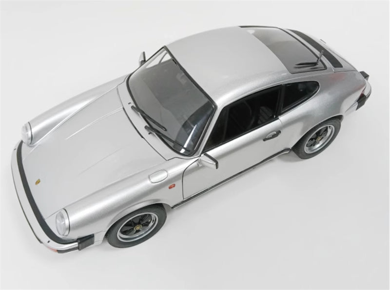 Schuco Porsche 911 Coupe silver 1:12 DIECAST Car