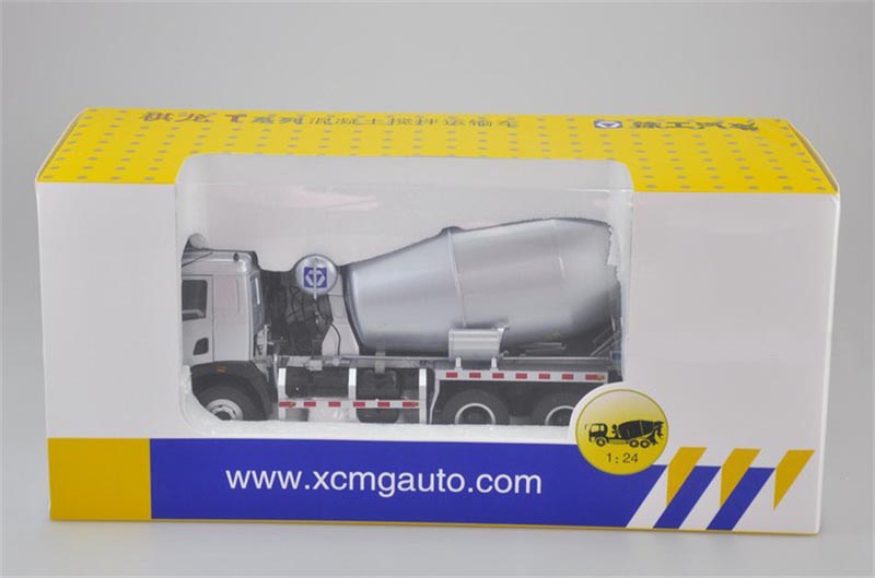 1:24    XCMG  Silver Edition Diecast Model