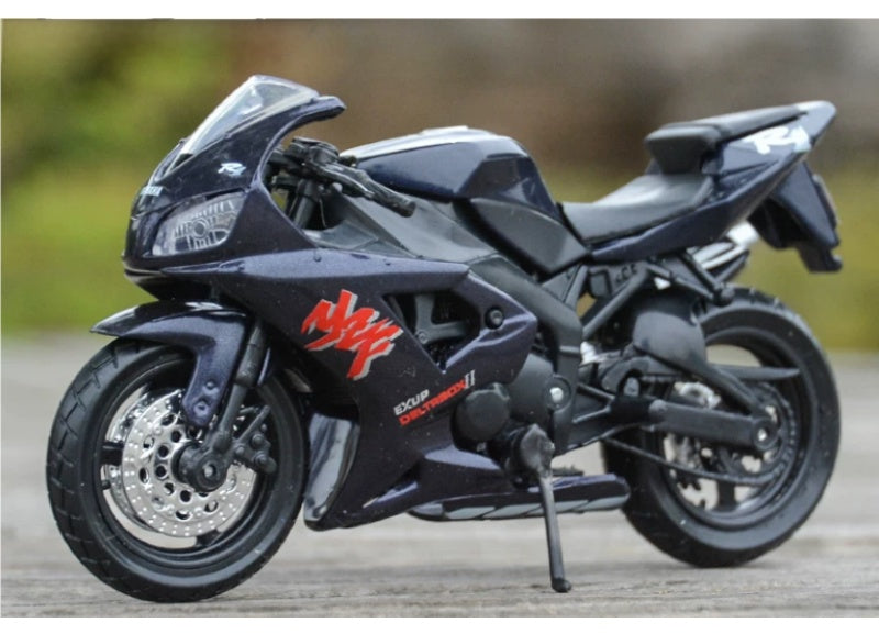 1:18 Yamaha YZF-R1  dark blue  Maisto  Diecast Motorcycle Model