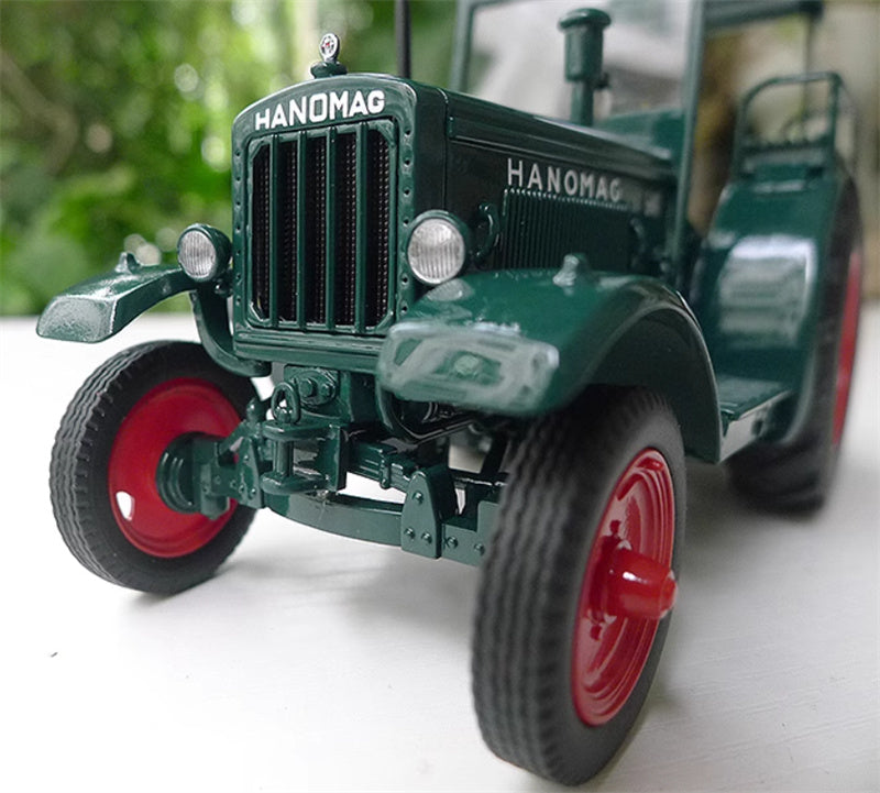 SCHUCO Hanomag R 40 mit Dach Tractor peacock blue 1:32 Truck Pre-built Model