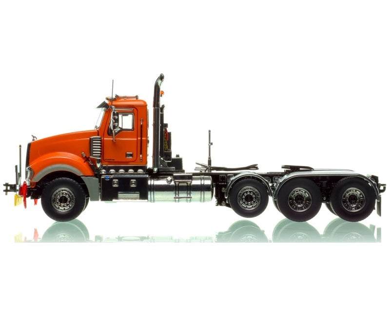1:50 Mack  Titan 2010 Heavy Haul Replicas  Red DIECAST Model