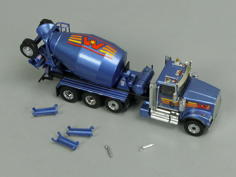 CATERPILLAR Western Star 4900 With MCNEILUS BRIDGEMASTER MIXER 1/50 Truck Pre-built Model