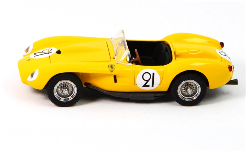GFCC 1957 Ferrari 250 Testa Rossa Racing Yellow #91 LHD 1:64 car Pre-built Model view3