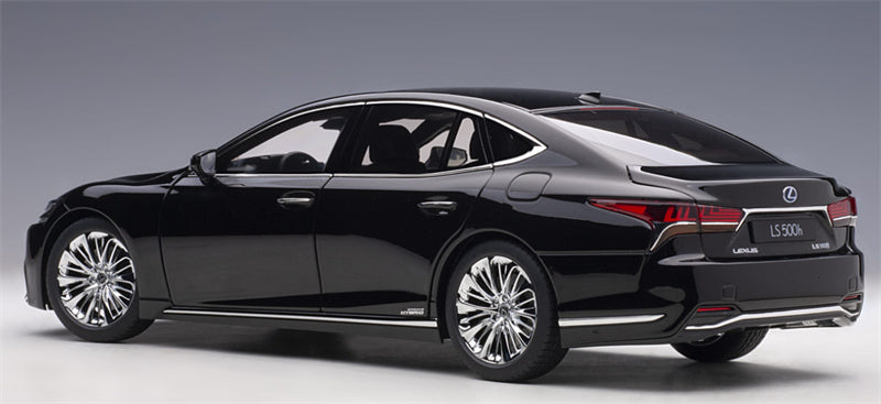AUTOART LEXUS LS500H Fully open black 1:18 Car Pre-built Model view7