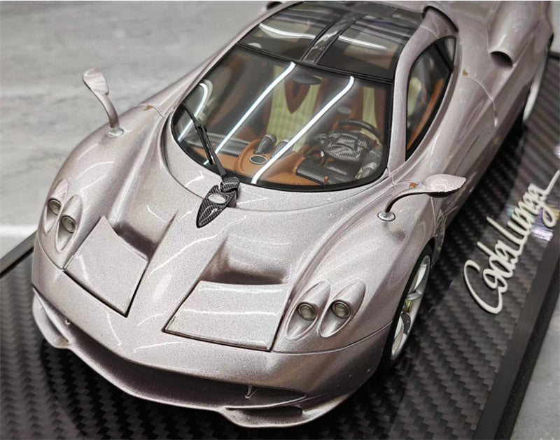 BBR MODELS PAGANI HUAYRA CODALUNGA IRIDESCENT BRONZO AYMARA Carbon fiber base Limited Edition 214PCS ONLY Leather base 1:18 Car Pre-built Model view12