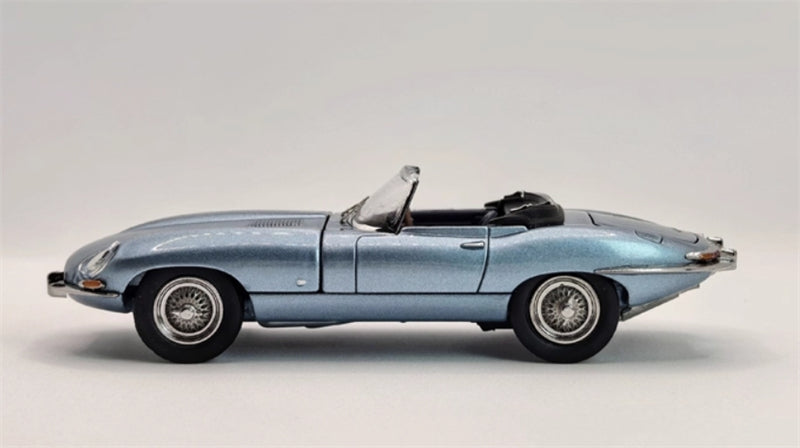 GFCC 1961 Jaguar E-Type Roadster Convertible Ice Blue Limited Edition 499PCS ONLY RHD 1:64 car Pre-built Model view5