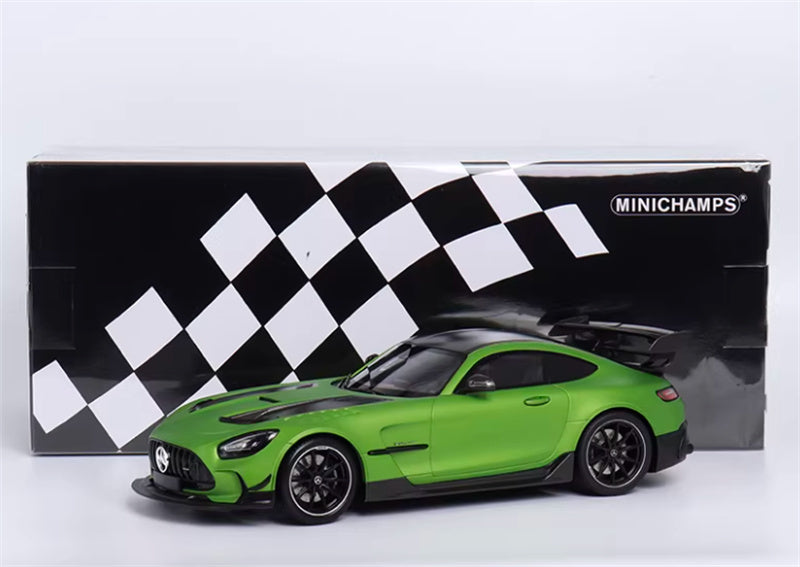 1:18 Mercedes Benz AMG GT BLACK Series 2020 Matt green Metallic  MINICHAMPS Limited Edition 330PCS ONLY DIECAST Car Model