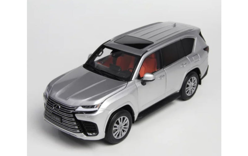 1:18 Lexus LX600 Silver LCD MODELS DIECAST Truck Model
