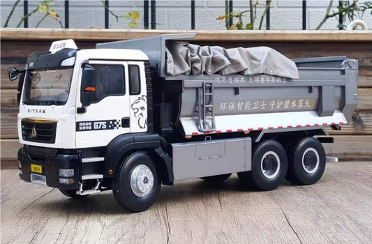 Sinotruk SITRAK G7S dump truck gray white 1:24 Truck Pre-built Airliner Model Display view1