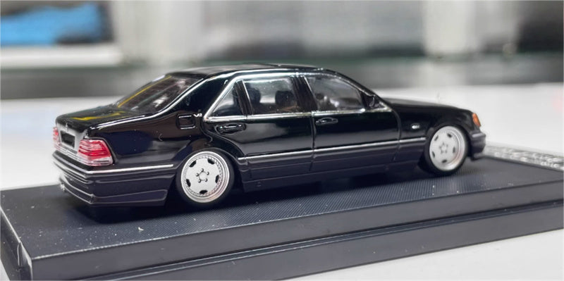SW Mercedes Benz S600 W140 Black (Grey Skirt Edge) Limited Edition 499PCS ONLY 1:64 car Pre-built Model view2