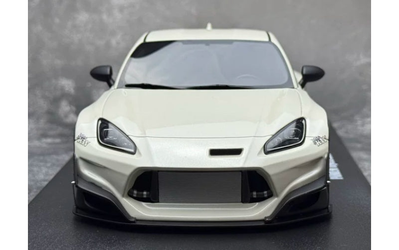 1:18 Toyota GR86 White Rocket Bunny GT Spirit PANDEM Wide Body Resin Car Model