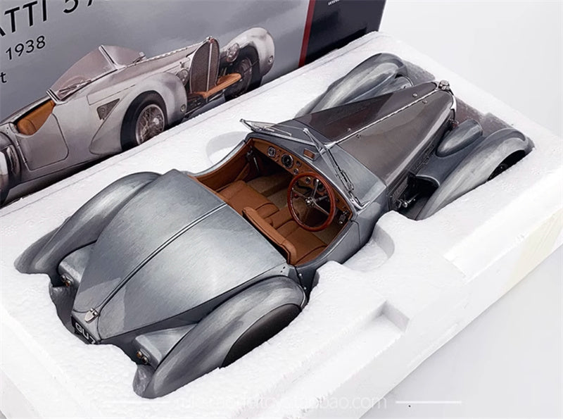CMC Bugatti 57 SC Corsica Roadster 1938 unpainted Limited Edition 1:18 DIECAST Car