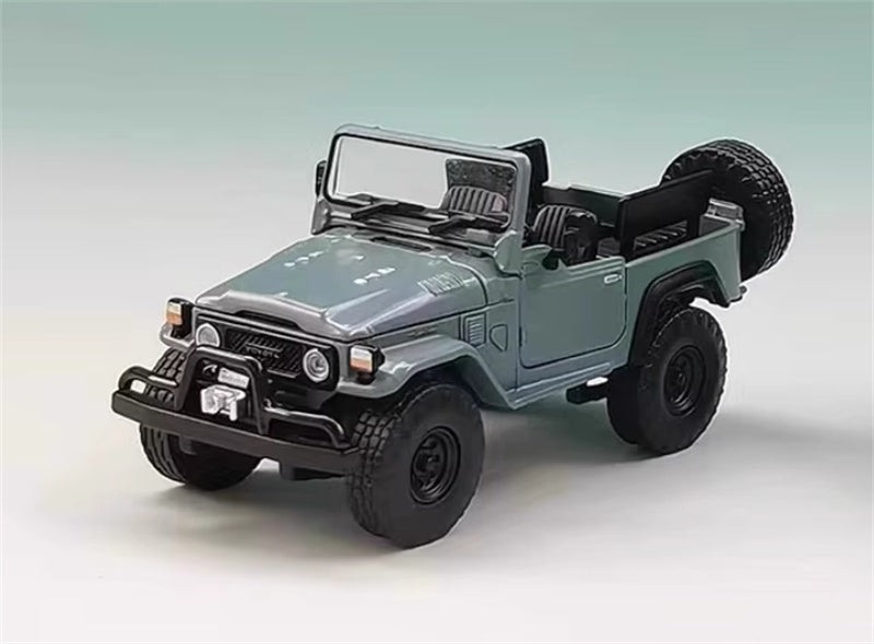 Rhino Model Toyota FJ40 Land Cruiser J40/LC40 grey 1:64 Truck Pre-built Model view4