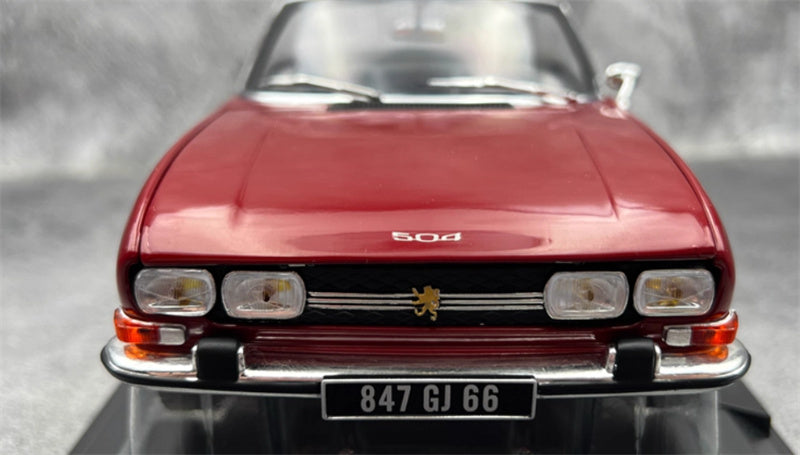 NOREV Peugeot 504 Cabriolet 1972 red 1:18 Car Pre-built Model view9