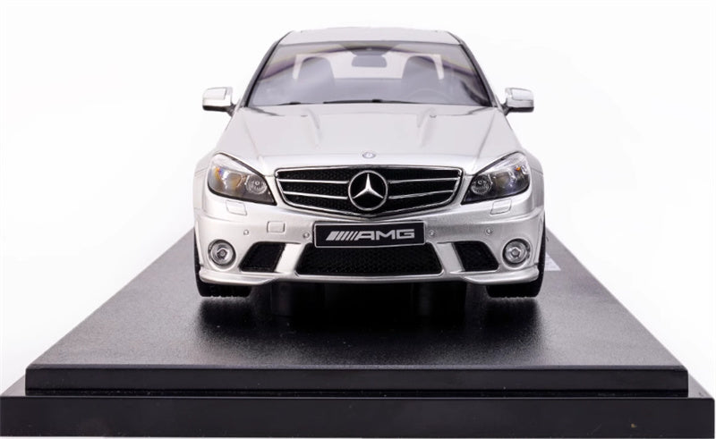 GT SPIRIT Mercedes Benz C63 AMG silver Limited Edition 1:18 Car Pre-built Model view8