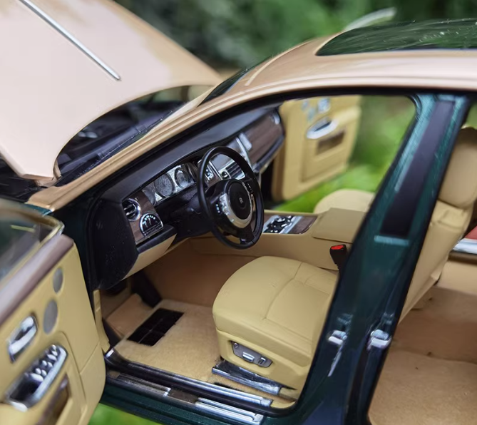 kyosho Rolls Royce RR ghost Green and gold dual color 1:18car Pre-a Model