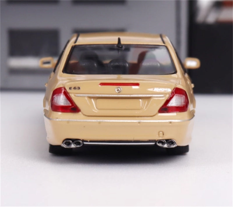 MK MODEL Classic Four-Eyed Mercedes-Benz E63 W211 Desert Yellow Low lying version 1:64 Car Pre-built Model view7