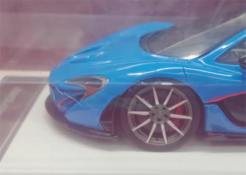 Dino Model McLaren p1 Blue Supercar White base 1:18 Car Pre-built Model view6
