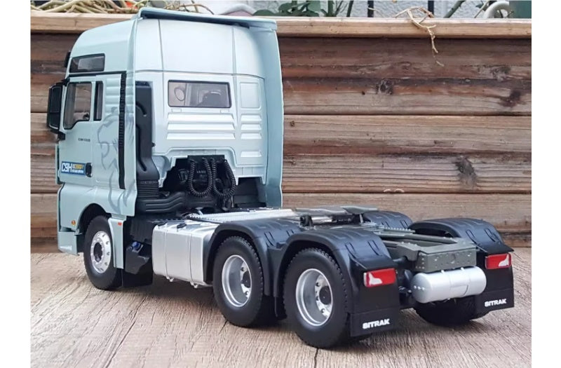 Sinotruk SITRAK C9H tractor sky blue high top domestic version 1:24 Truck Pre-built Airliner Model Display view3