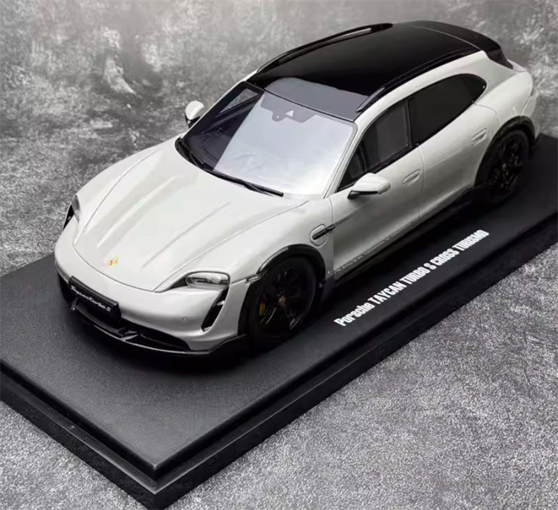 1:18 PORSCHE Taycan Turbo S Cross Turismo  off-white  GT SPIRIT  Resin Car Model