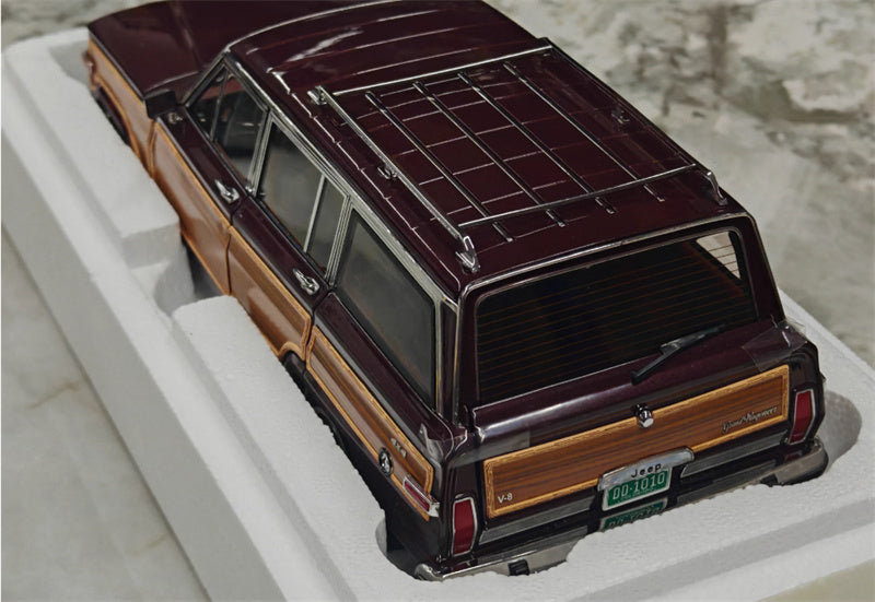 DD Model Jeep Wagoneer Metallic red Limited Edition 999PCS ONLY 1:18 Car Pre-built Model view4