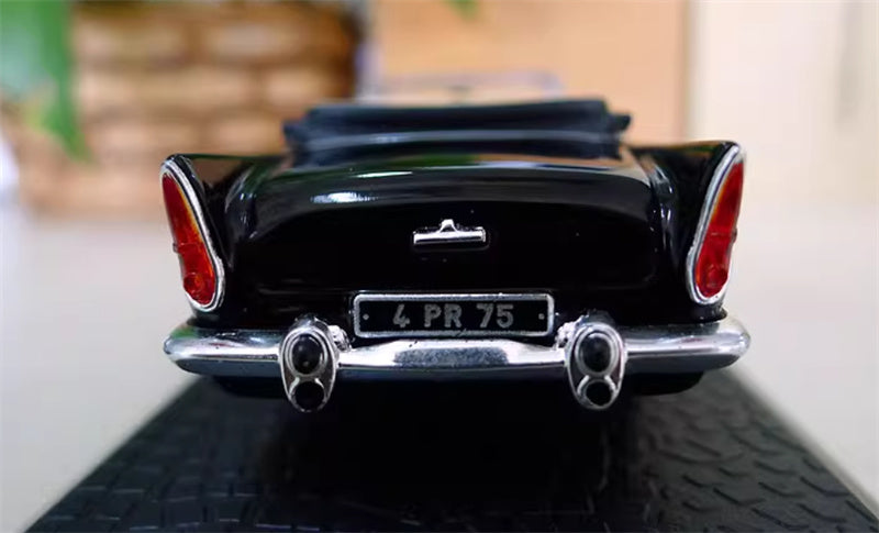 NOREVL & ATLAS Simca Chambord V-8 Convertible Presidential black 1:43 Car Pre-built Model