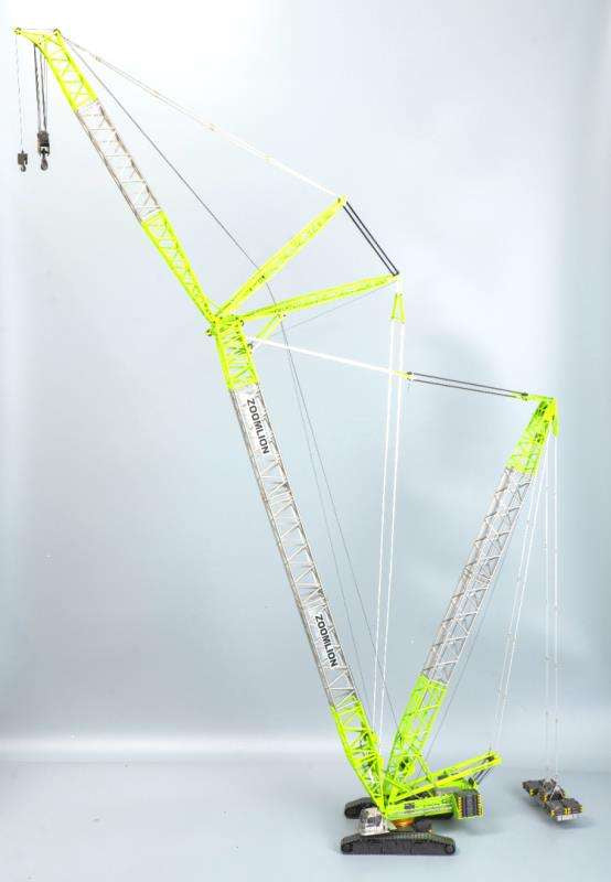 Zoomlion 9800 Crawler crane 1/50 DIECAST 0