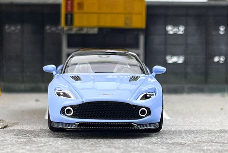 KING MODEL Aston Martin Vanquish Zagato Blue Limited Edition 333PCS ONLY 1:64 Car Pre-built Model view3
