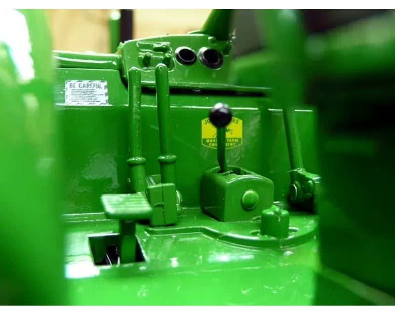 1:16 Model R Precision ERTL Green DIECAST Model