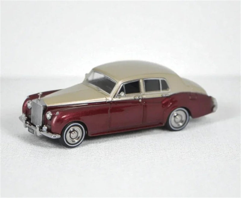 GFCC 1955 Rolls Royce Silver Cloud classic car Gold and Red Double LHD 1:64 car Pre-built Model view8