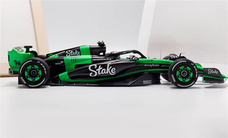 1:18  Stake Kick Sauber C44 Zhou #24 GP 2024 Green  MINICHAMPS  Resin Car Model