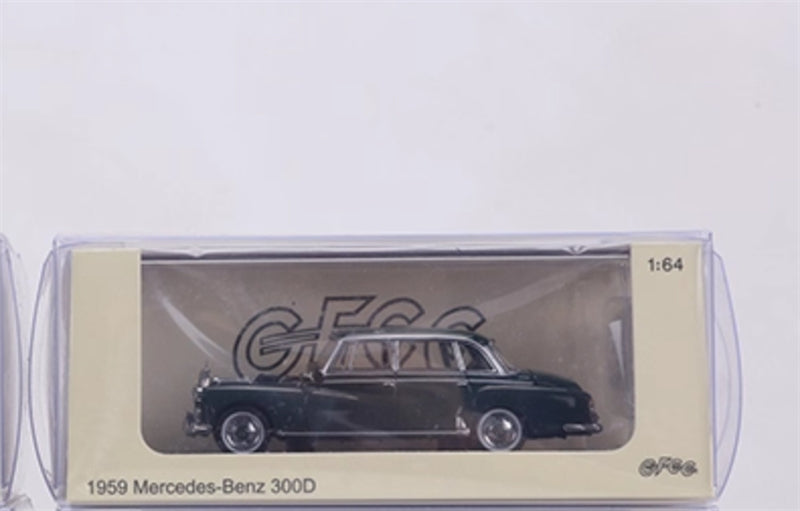 GFCC Mercedes Benz 300D 1959 classic car British Green LHD 1:64 car Pre-built Model view8