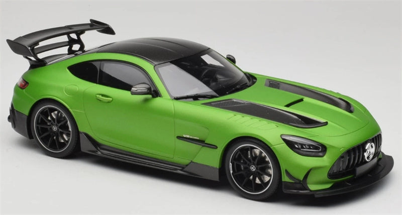 1:18 Mercedes Benz AMG GT BLACK Series 2020 Matt green Metallic  MINICHAMPS Limited Edition 330PCS ONLY DIECAST Car Model
