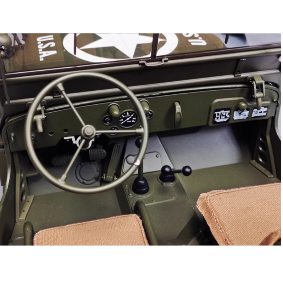 PREMIUM X 1943 Jeep Wells MB Trailer M3 Anti Tank Set Olive green 1:8 DIECAST Tank