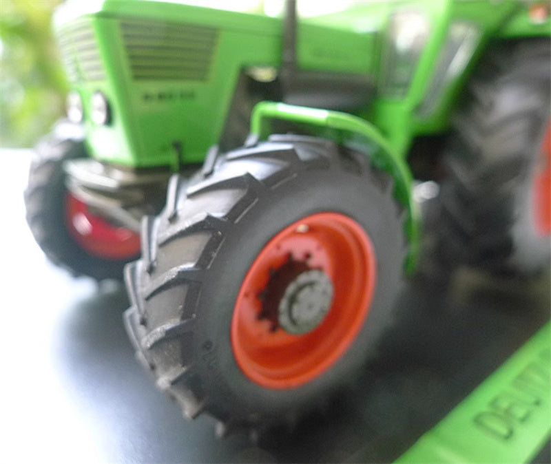 WEISE-TOYS Deutz D 80 06 tractor Emerald Green 1:32 Truck Pre-built Model