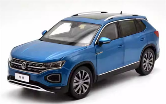 FAW Volkswagen VW TAYRON SUV blue 1:18 Car Pre-built Model view1