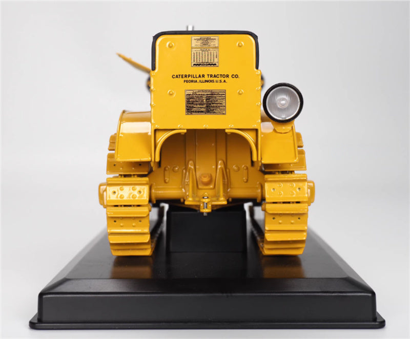 CATERPILLAR 25 Track-Type Tractor Yellow 1:16 Truck Pre-built Model