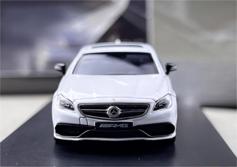 KING MODEL Mercedes Benz CLS63 AMG Hunting Edition White Limited Edition 999PCS ONLY 1:64 Car Pre-built Model view5