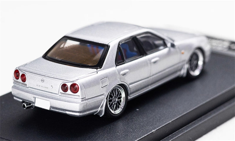 Mortal Nissan GTR ER34 25GT SKYLINE URAS Modified Edition Silver Small Tail Wing Edition Limited Edition 1:64 Car Pre-built Model view4